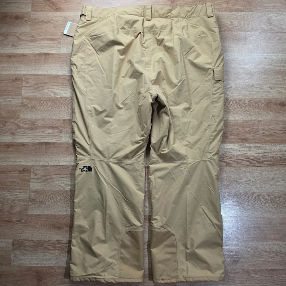 The North Face Freedom Insulated Pants Womens 3X Almond Butter Snow Ski NF0A7UUS